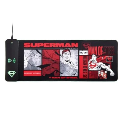 Afbeelding van Numskull DC Comics Superman XXL Gaming Muisma en Mobiele Draadloze Lader
