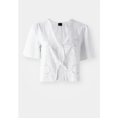 Afbeelding van Scallop edge blouse
