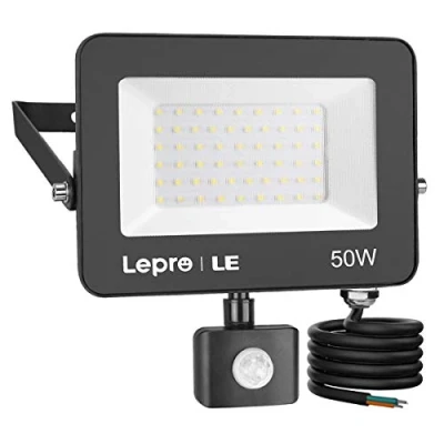 Afbeelding van LE 50W LED Buitenspot met Bewegingsmelder, 5000LM 5000K Koel witte, Superheldere Buitenspot, IP65 Waterdichte Schijnwerper, Dimbare Buitenlamp voor Tuinen, Binnenplaatsen, Garage, Hotel
