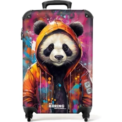 Afbeelding van NoBoringSuitcases.com® Handbagage koffer lichtgewicht Reiskoffer trolley Panda met oranje jas en verfspetters Rolkoffer wieltjes Past binnen 55x40x20 55x35x25