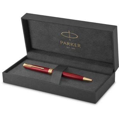 Afbeelding van Parker Sonnet Red Lacquer GT Balpen Kleur: Rood De Vulpenwereld