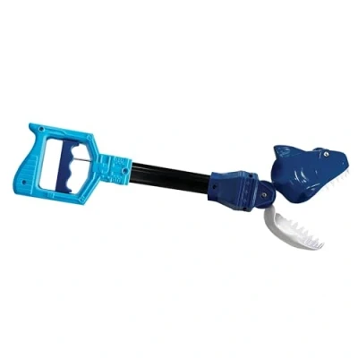 Afbeelding van Pincher Pals Mako Shark van Deluxebase. Jumbo formaat handgrijper speelgoed voor kinderen. Leuk klauw dat fantastische oceaan cadeaus maakt!