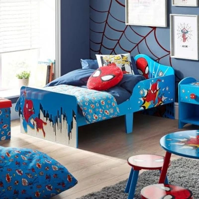 Afbeelding van Marvel Spider Man kinderbed met stevig houten frame, beschermde zijkanten, latten voor matras van 140 x 70 cm, niet inbegrepen