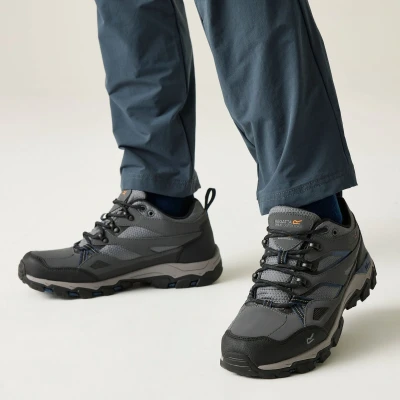 Afbeelding van Regatta Holcombe Iii Low Wandelschoenen Grijs EU 44 Man