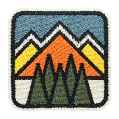 Afbeelding van Finally Home Retro Mountains opstrijkpatch, 1 rechthoekige patch om te naaien, vintage outdoor strijkpatches, bergpatches voor tassen, rugzakken, wandelkleding