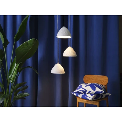 Afbeelding van LEDVANCE white 3 flame Decor Camel Bell metal and paper mache pendant luminaire, E14, 437 mm diameter, recycled material lampshade, sustainable due to replaceable light source, simple installation