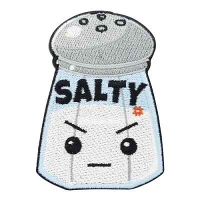 Afbeelding van patch om op te strijken, Salty zoutvaatje, voor jassen, grappige opstrijkafbeeldingen, spreuk patches naaien, stripfiguren, spreuken, strijkplaatje, kawaii Finally Home