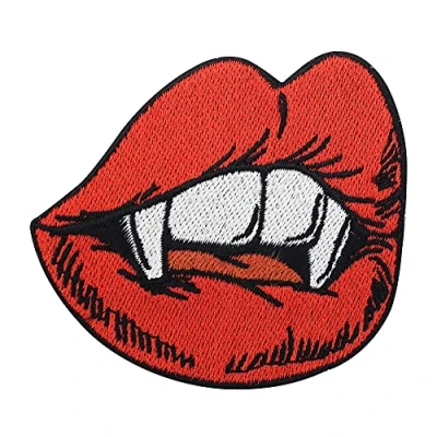 Afbeelding van Vampiertanden, kusmond patch om op te strijken, Halloween patches, strijkpatches, vleermuis strijkplaatje, patches Finally Home