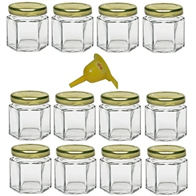 Afbeelding van Viva Haushaltswaren 12 x mini weckpotten van 47 ml met goudkleurig deksel, zeshoekige glazen potten als jampotten, kruidenpotjes, gastgeschenk enz. bruikbaar (incl. trechter Ø 12,3 cm)