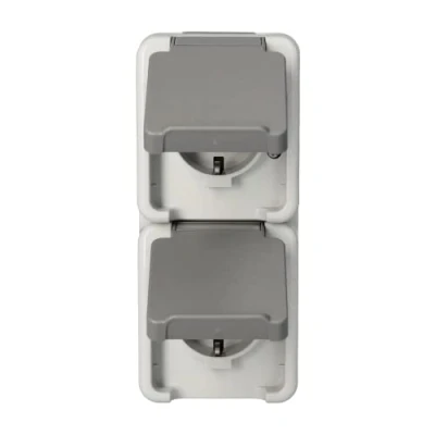Afbeelding van Schneider Electric Merten AQUASTAR MEG2329 8029 Opbouw 2 voudig Schuko stopcontact met klapdeksel, geaard stopcontact, opbouwstopcontact, verticaal, IP44, vochtige ruimtes
