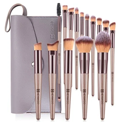 Afbeelding van HEYMKGO make upkwasten, 15 stuks + 1 kunstleren tas, champagne, goud, voor foundation, poeder, blush, concealer, met tas