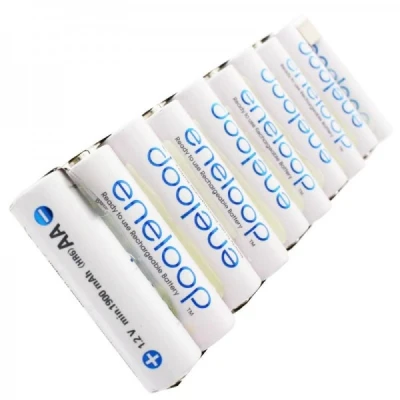 Afbeelding van eneloop 12 volt batterijpakket met maximaal 2000 mAh, soldeertags