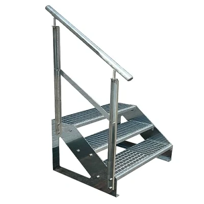 Afbeelding van Grating stalen Stringer trap 3 Treden Vrijstaande Volledig gegalvaniseerd met reling links Afmetingen (L x B H) 63cm 80cm 57cm Weerbestendig en corrosiebestendig
