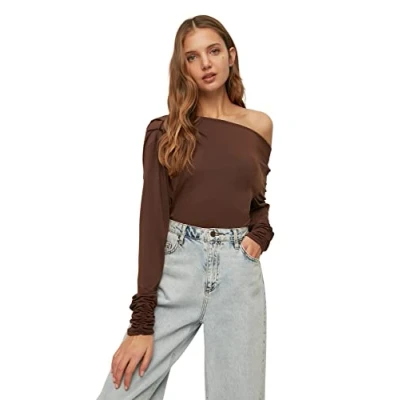 Afbeelding van Trendyol Bruine Asymmetrische Kraag Soepele Gebreide Blouse Twoaw21Bz1383