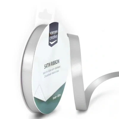 Afbeelding van Vaessen Creative Satijnen lint 9 mm x 10 m zilver licht, lint, decoratief linten om te knutselen, stoffen banden voor bruiloft, doop en verjaardagscadeaus