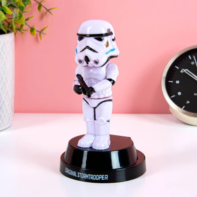 Afbeelding van Out of the Blue Solar bewegend figuur Stormtrooper met blastergeweer wit kunststof 14 cm