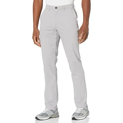 Afbeelding van Amazon Essentials Men&#039;s Sportieve casual chinobroek met stretch (verkrijgbaar in grote en lange maten), Licht Grijs, 30W / 32L