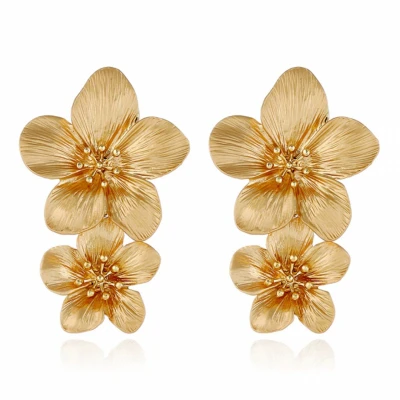 Afbeelding van Oorbellen Glee Goudkleurig bloem Charme Bijoux
