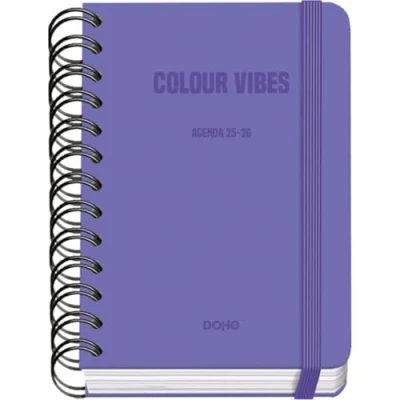 Afbeelding van Dohe Schoolagenda 2025 2026 Dag per Pagina, Formaat A6 (12x17 cm), Spaans en Engels, Dubbele Spiraalbinding Elastieksluiting, Harde Kaft, 4 Stickervellen COLOUR VIBES Paars