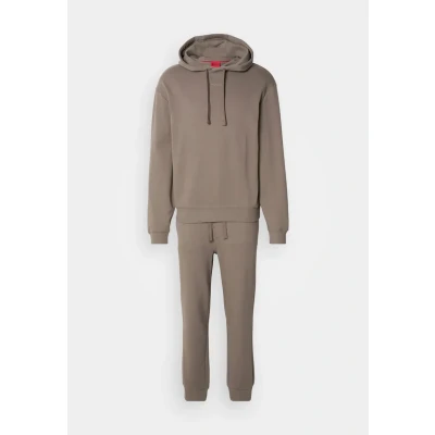 Afbeelding van HUGO Tracksuit Dapodayote SET Trainingspak, Heren, Maat: Large, Medium grey