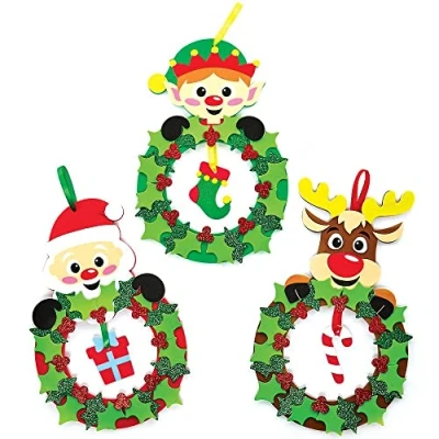 Afbeelding van Baker Ross FX214 Kerstmis Hulst en Bessen Krans sets Pak van 3, Kerstversiering Kinder Knutselpakketten, Schuim Kerstkrans