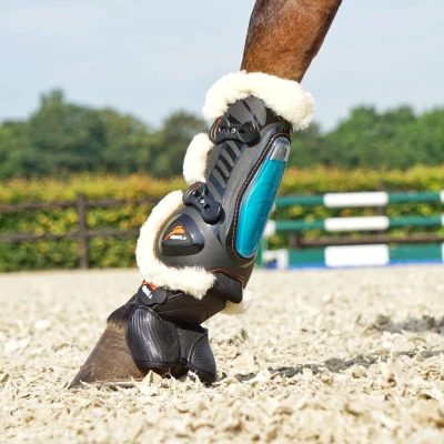 Afbeelding van Equick eShock Overreach pees en kootbeschermers Fluffy