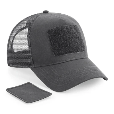 Afbeelding van Beechfield Meshpet, verstelbaar aan de achterkant met afneembare patch. B641 Graphite Grey