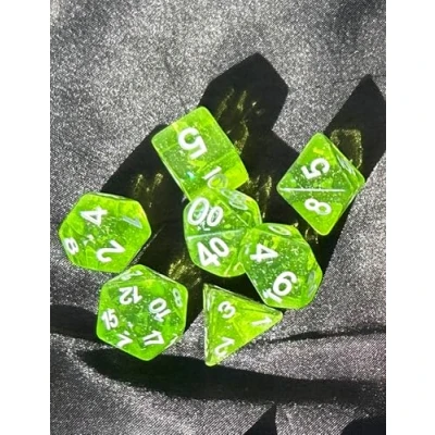 Afbeelding van DCC RPG Dice: Greenstone Shards