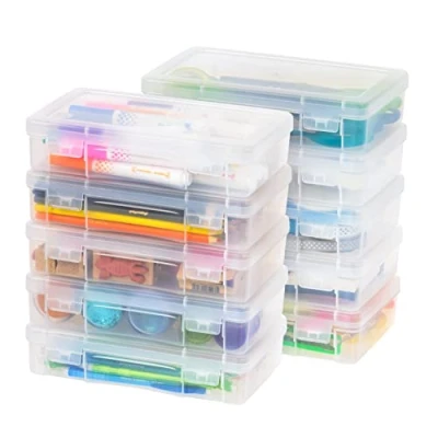 Afbeelding van IRIS USA Medium Plastic Clear Hobby Modular Craft Supply Art Satchel Opbergdoos Organizer met klikdichte sluiting vergrendeling voor linten, kralen, stickers, garen, ornamenten, 10 pack