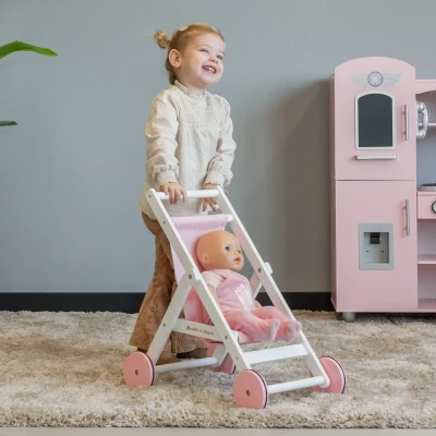 Afbeelding van Bandits and Angels poppenbuggy Lovely Pink White houten poppenwagen 2 jaar roze/wit