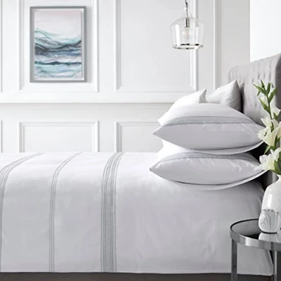 Afbeelding van Appletree Boutique Geborduurde Band Dekbedovertrek Set Super Kingsize Bed in Wit