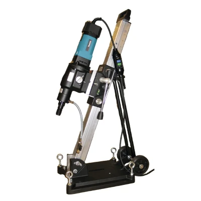 Afbeelding van Makita DBM230X 230 V Diamantboormachine nat in doos, met boorstandaard