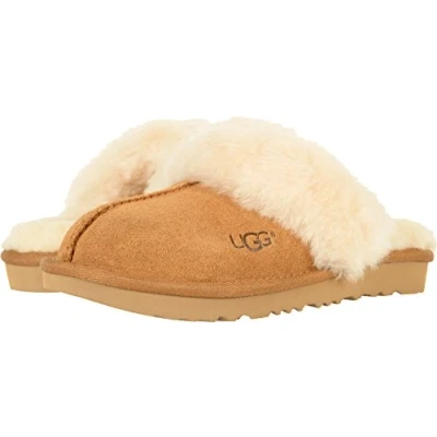 Afbeelding van UGG JongensMeisjes Cozy II pantoffel van suède en wol in de kleur Kastanjebruin, maat: 27,5