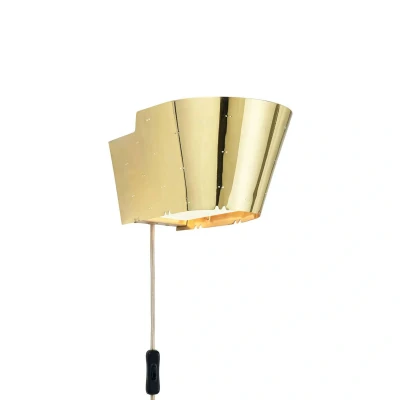 Afbeelding van GUBI 9464 wandlamp, messing glanzend