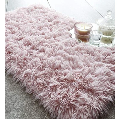 Afbeelding van Catherine Lansfield Knuffelig hoogpolig imitatiebont 50 x 80 cm badmat Blush Pink