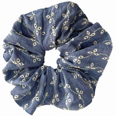 Afbeelding van Scrunchie groot formaat Denim geborduurd
