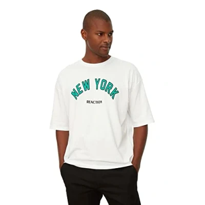 Afbeelding van Trendyol heren wit oversized fit 100% katoen ronde kraag korte mouwen print T shirt wit, extra klein