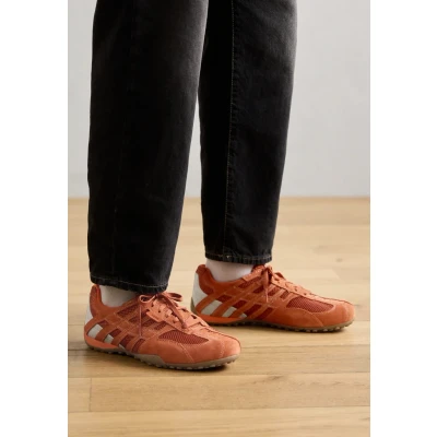 Afbeelding van Geox Snake Original Sneakers laag, Heren, Maat: 40, Brick Leer en textiel
