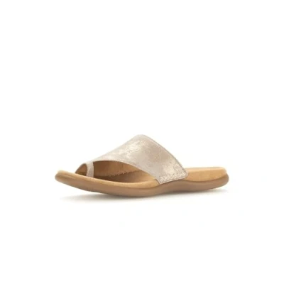 Afbeelding van Gabor teenslipper beige / goud