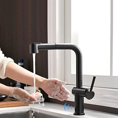 Afbeelding van TIMACO Infrarood Sensor Zwarte Kraan Keuken met Uittrekbare Douchekraan Keukenkraan 360 Draaibare Mengkraan voor Eenhandsmengkraan Gootsteen Wastafelarmatuur