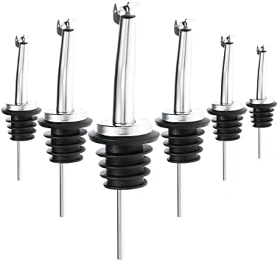 Afbeelding van COM FOUR® 6x flessenschenker met beschermdeksel doseerschenker van roestvrij staal portier voor schnaps, rum, whisky, dranken, azijn, olie (06 stuks zilverkleurig deksel)