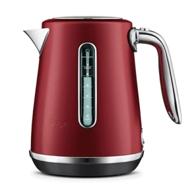 Afbeelding van Sage The Soft Top Luxe Stille Elektrische Waterkoker Snelkoken 1,7L Snoerloze Rood fluwelen cake
