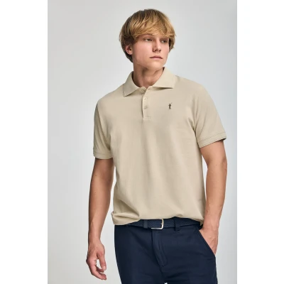 Afbeelding van Polo Club Heren Beige Met Korte Mouwen, Drie Knopen En Geborduurd Rigby Go Logo 4xl