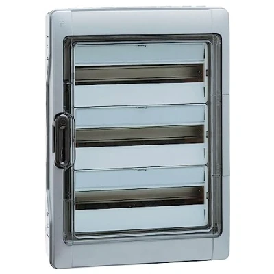 Afbeelding van Legrand, Plexo 601983 Vochtruimteverdeler, zekeringkast, opbouw, IP65 IK09, 3 rijen, 36 modules, binnen en buiten, uitbreidbaar, beschermingsklasse II, 20 +70 C, 622 x 340 161 mm