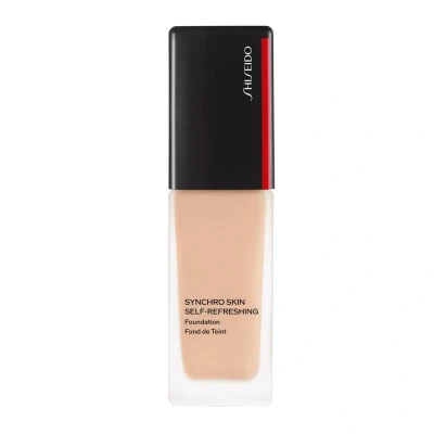 Afbeelding van Shiseido Make Up Synchro Skin Self Refreshing Foundation 220 Linen 30ml