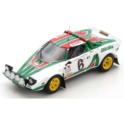 Afbeelding van De 1:43 Diecast Modelcar van Lancia Stratos HF #6 MonteCarlo Rally 1976. rijders waren B. Waldegaard en H. Thorszelius. fabrikant het schaalmodel is Spark. Dit artikel alleen online beschikbaar.
