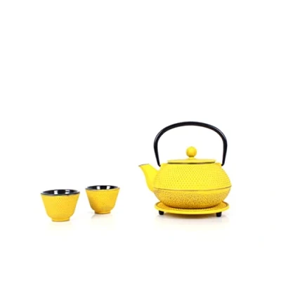 Afbeelding van Theeservies van gietijzer, theepot 0,8 l met afneembare zeef, theemaker onderzetter, theepotset in vintage design voor het bereiden losse thee, geel