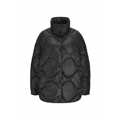 Afbeelding van JACK &amp; JONES Dames Jxstella Shiny Quilted Jacket OTW Sn gewatteerde jas, zwart, M