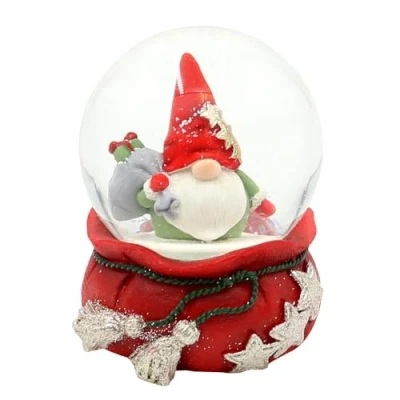 Afbeelding van Sneeuwbol kerstkabouter met geschenkzak op rode sokkel sterren, L/B/H/Ø bal 6,8 x 9 cm Ø 6,5