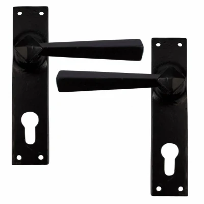Afbeelding van Good in Style Deurkruk op schild cilinderslot pc maat 72